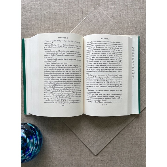 Room With a View, Howard's End, Maurice - E.M. Forster Three Book Volume - Picture 6 of 9